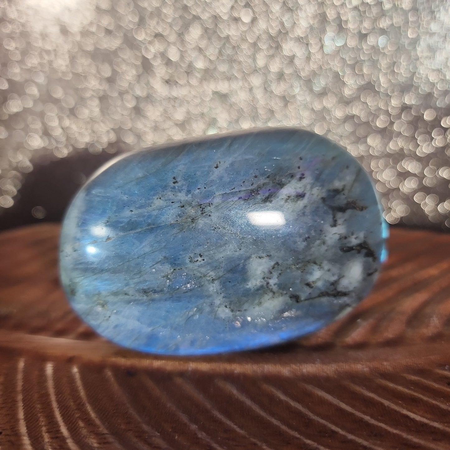 Labradorite Palmstone
