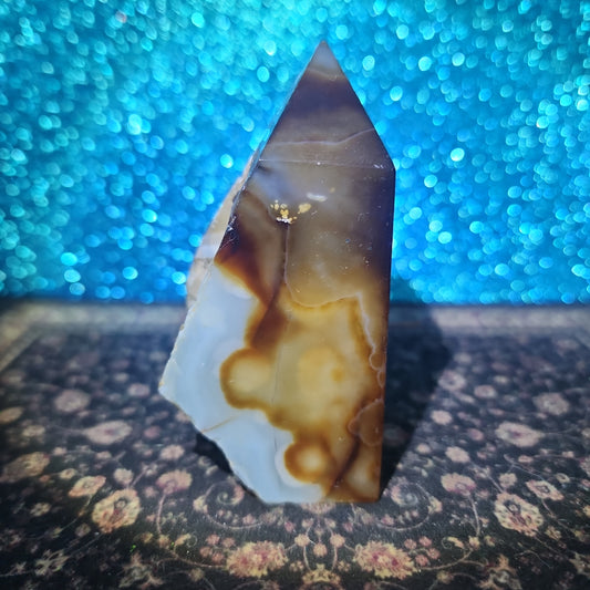 Agate Tower w/ Calcite
