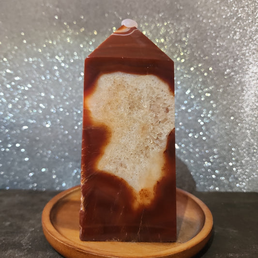 Carnelian Agate Tower
