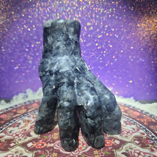 Larvakite Halloween Hand