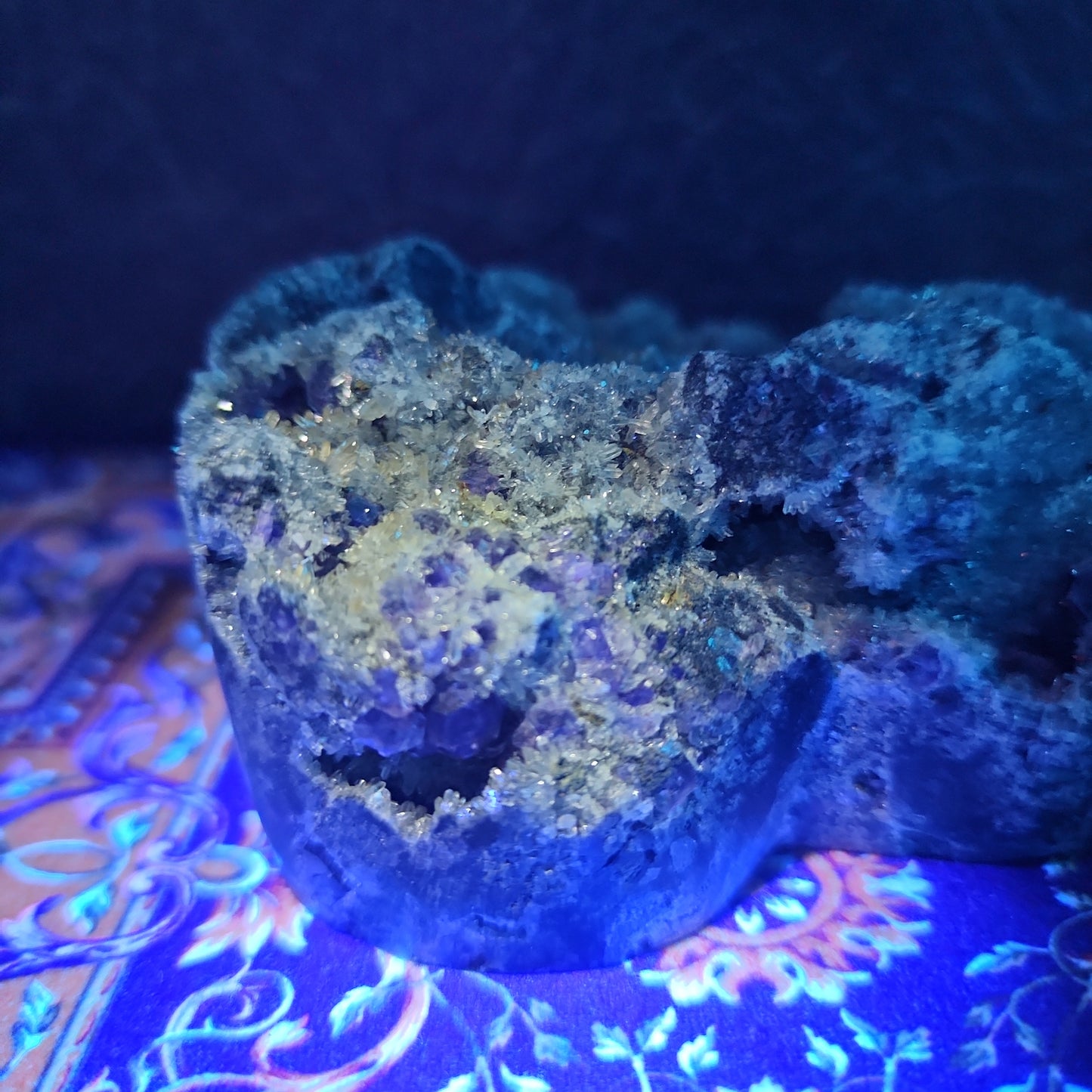 Sphalerite Heart with Fluorite