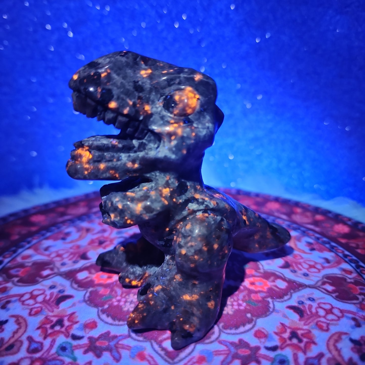 Yooperlite T-Rex Carving