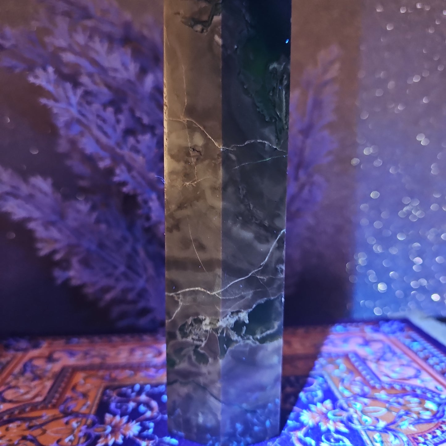 11.5in 2.3lbs Volcanic Agate Tower