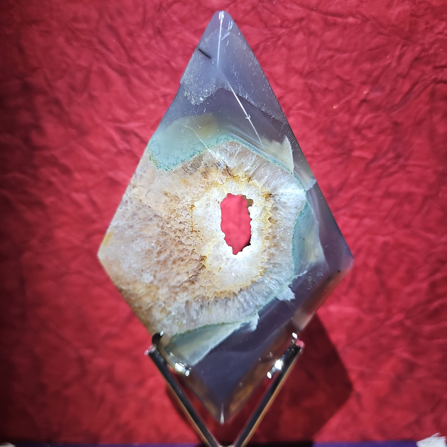 Green Agate Diamond Carving with Stand