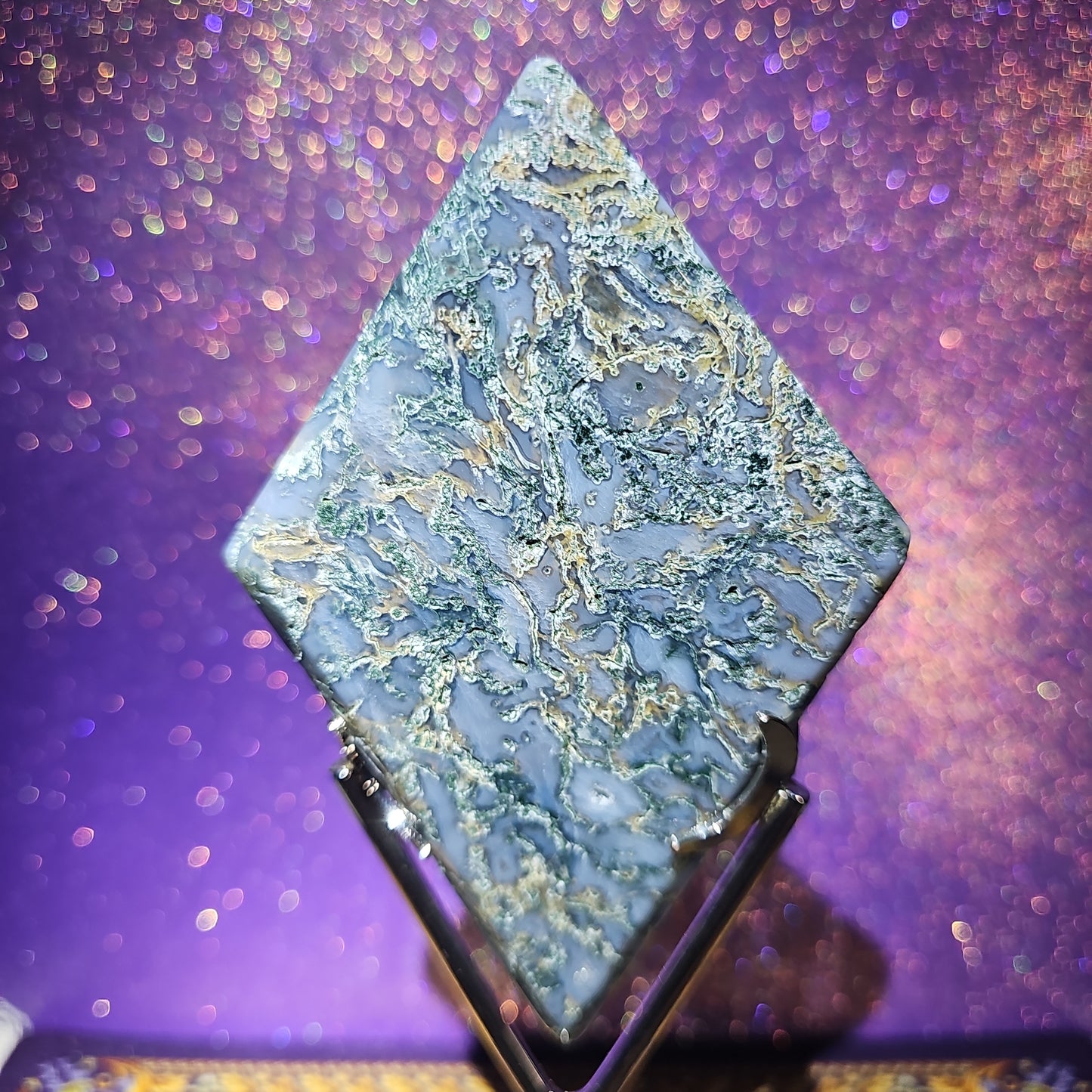 Moss Agate Diamond with stand