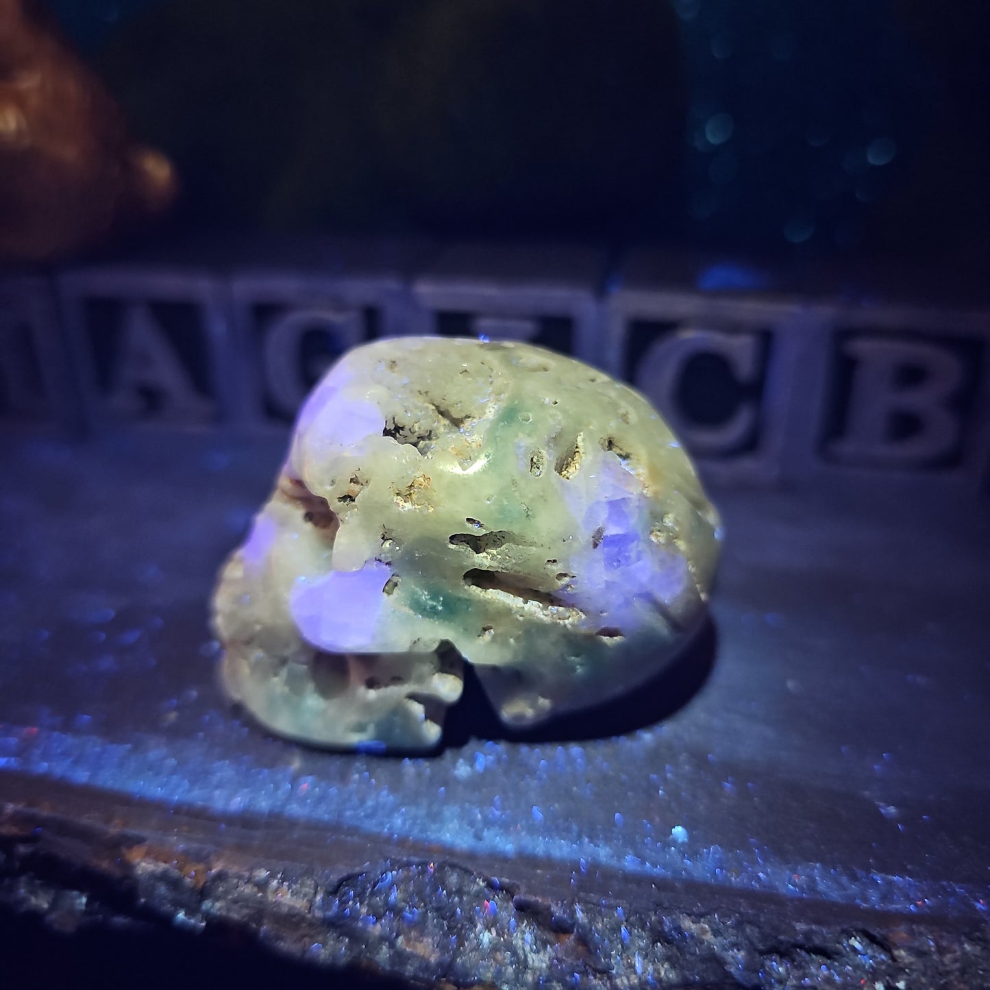 Caribbean Calcite with Flourite Skull