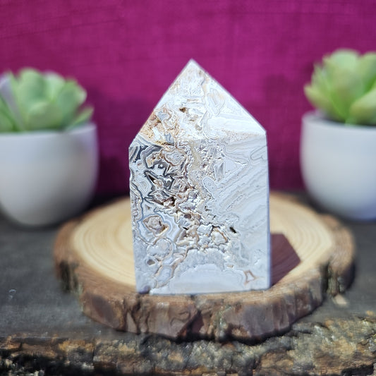 Mexican Lace Agate Tower