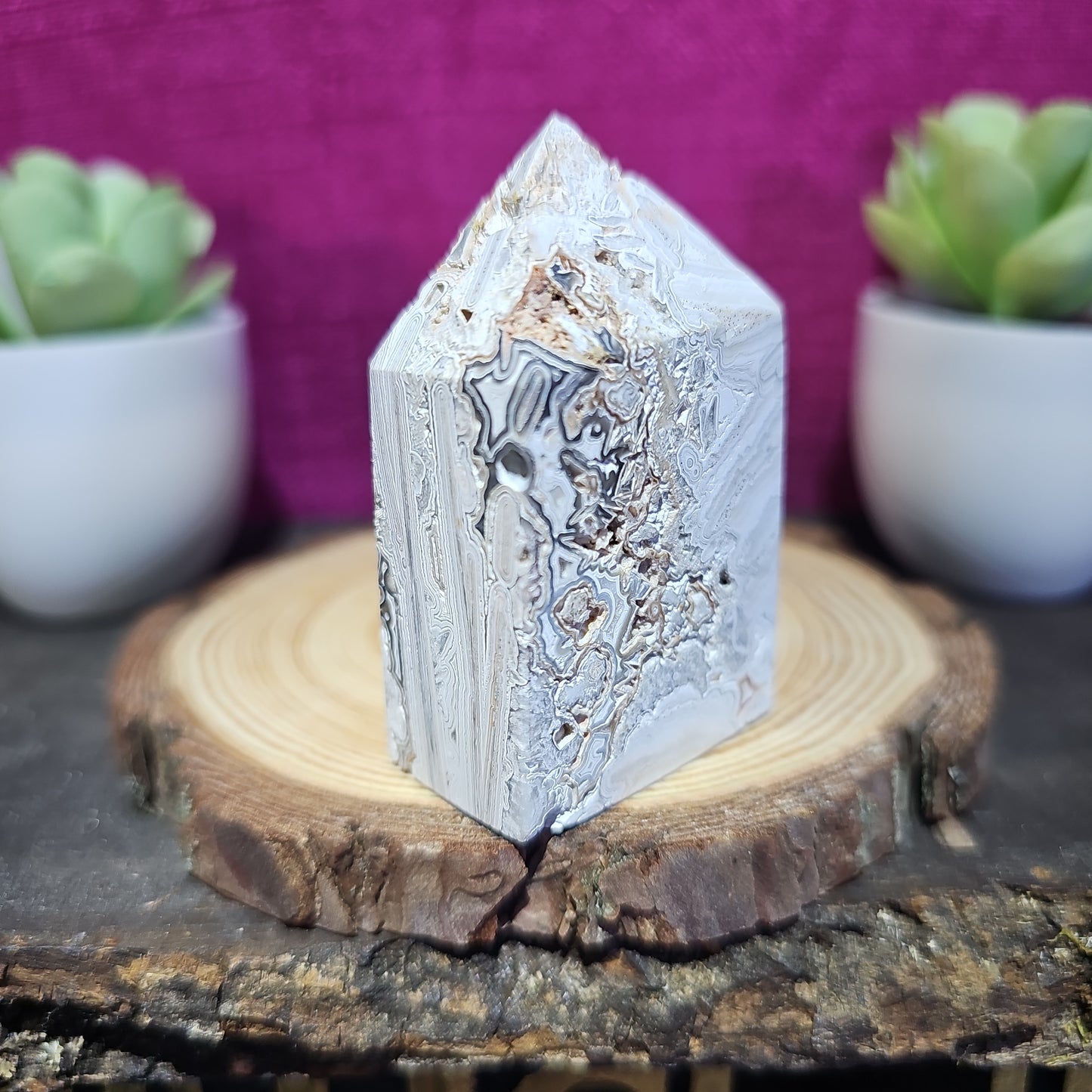 Mexican Lace Agate Tower