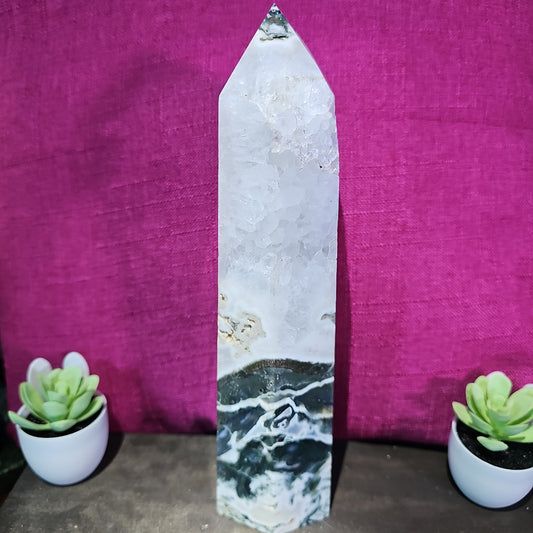 10in 4.4lbs Moss Agate Tower