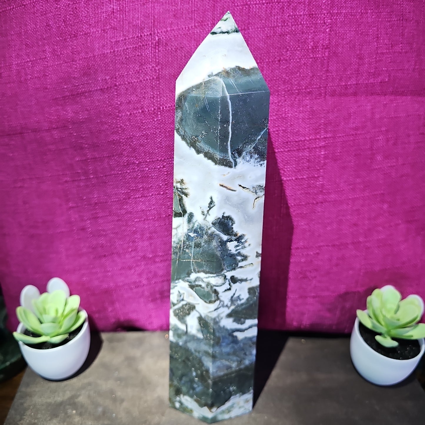 10in 4.4lbs Moss Agate Tower