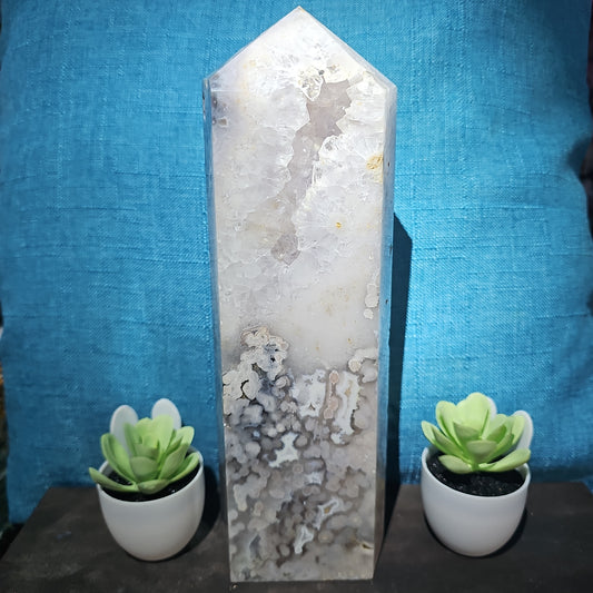 4.3lb GORGEOUS Druzy Flower Agate Tower