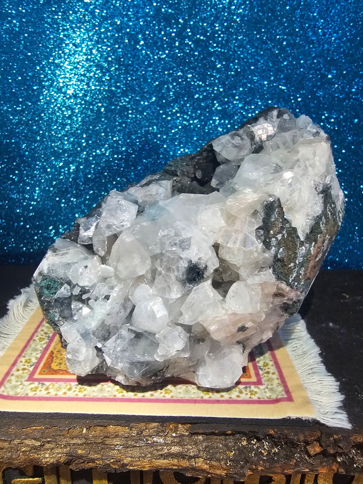 1.7lbs Diamond Apophylite