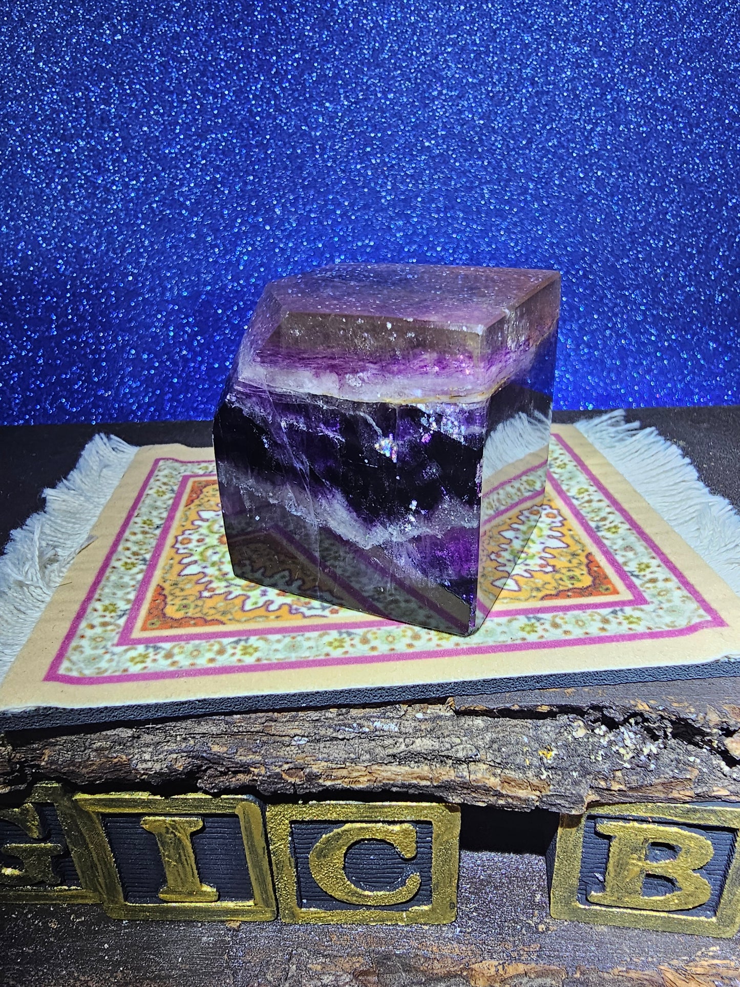 Fluorite Cube