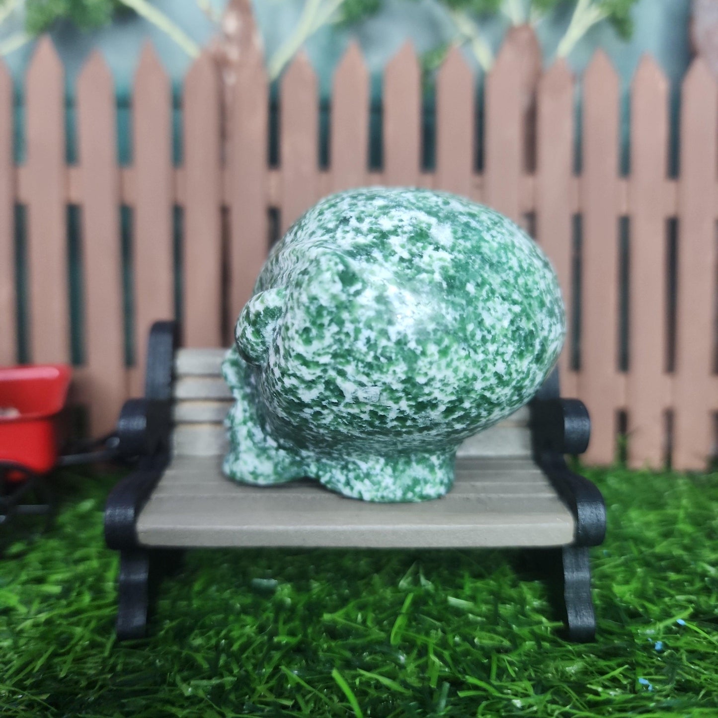 Tree Agate Alien Head - MagicBox Crystals