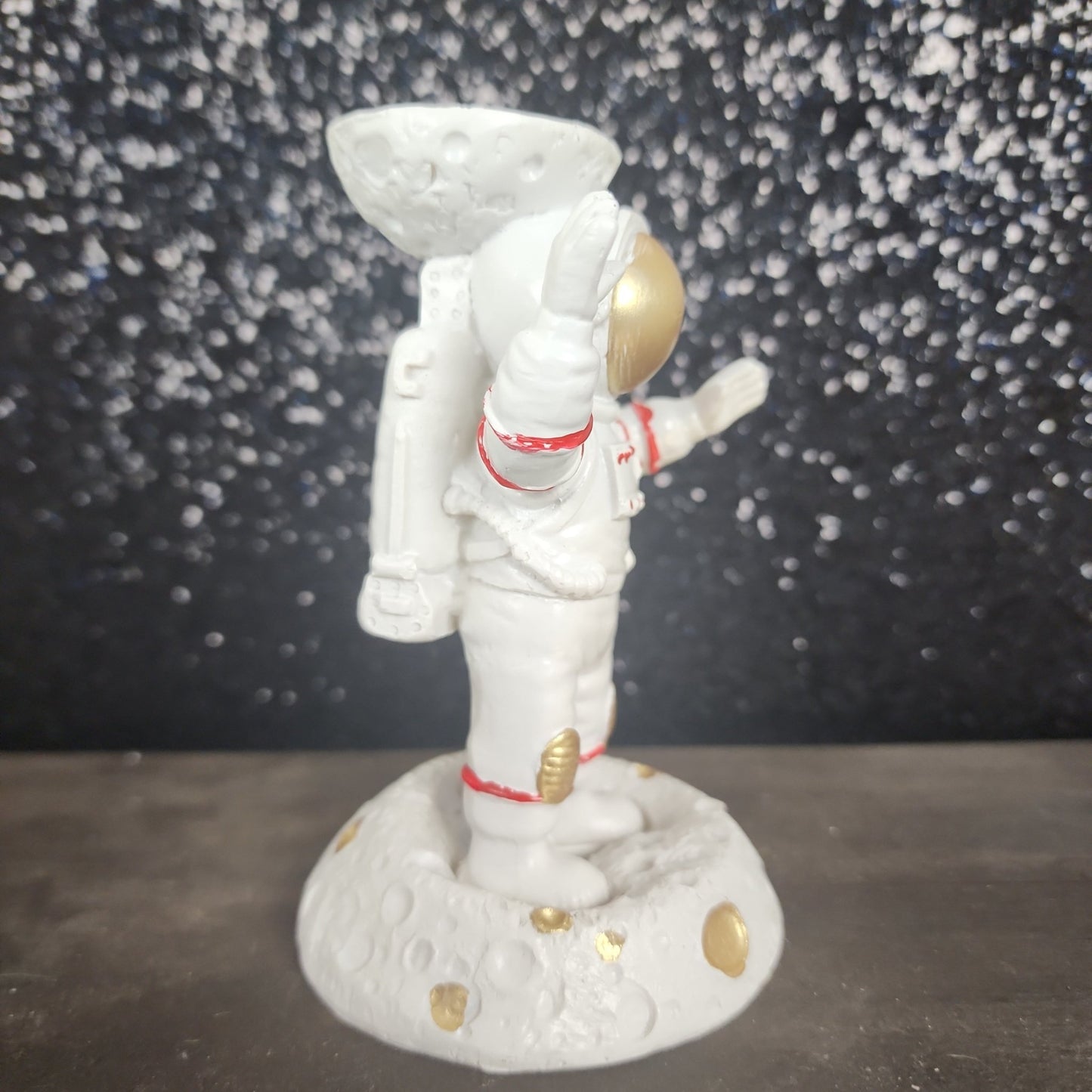 Astronaut Sphere Holder - MagicBox Crystals