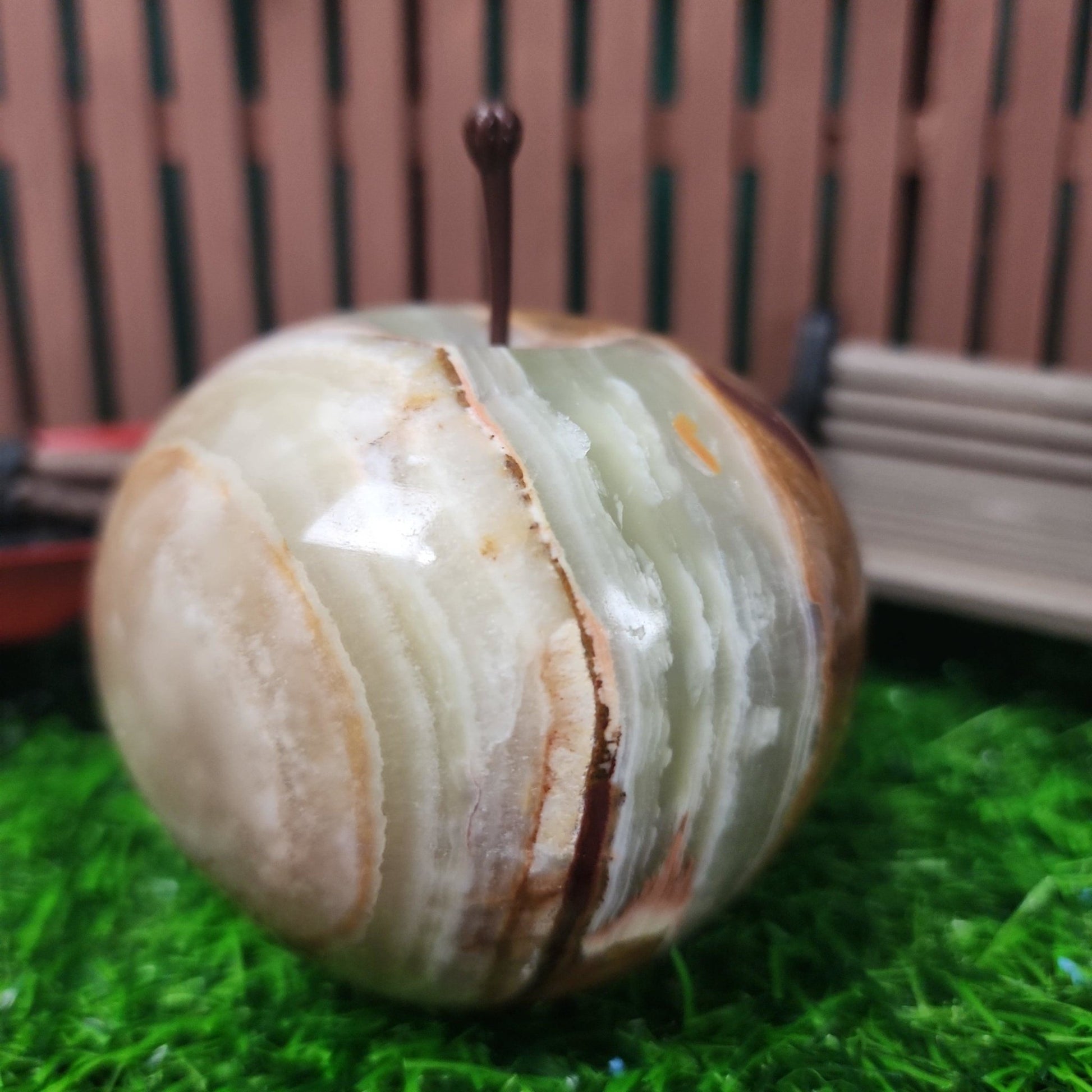 Green Onyx Apple - MagicBox Crystals
