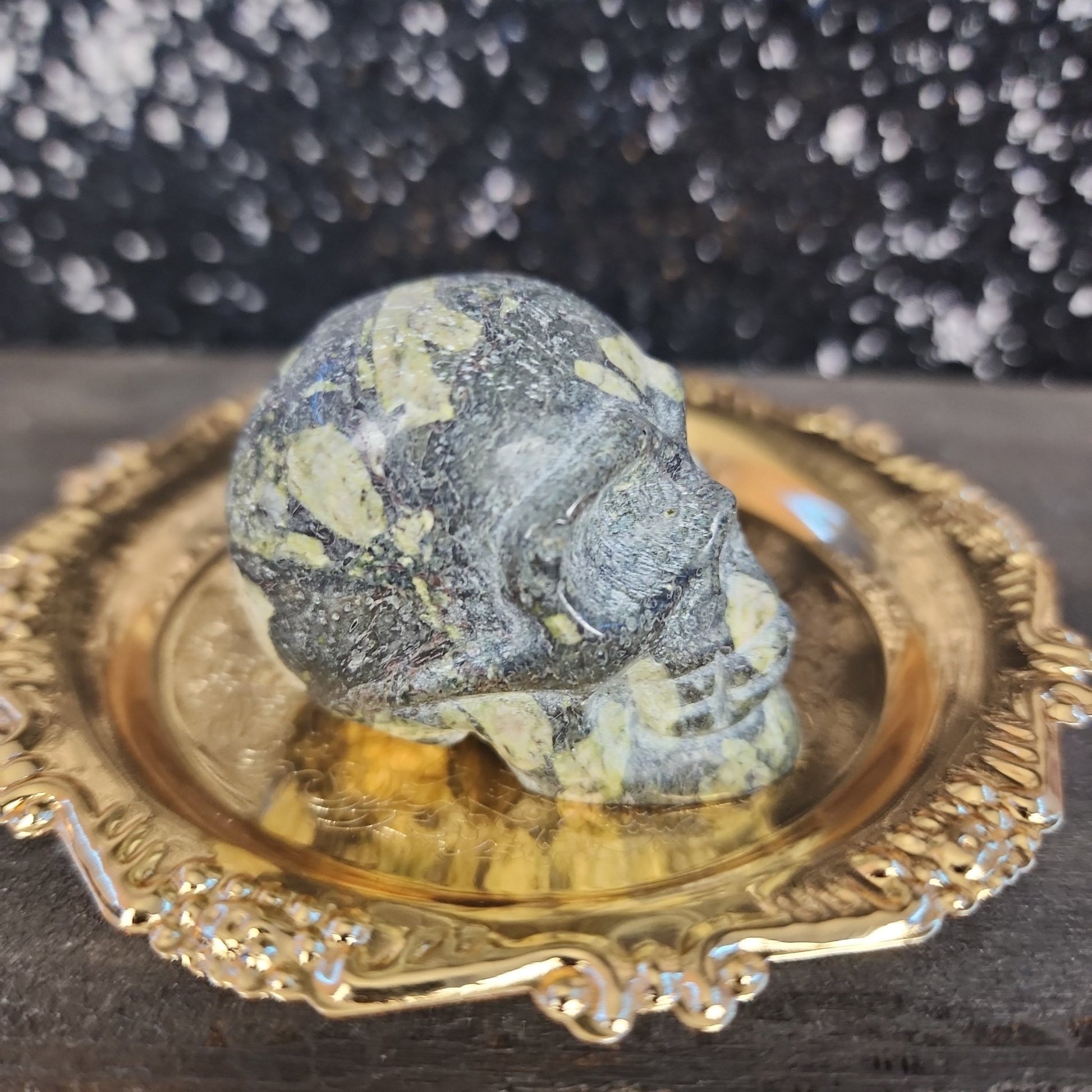 Lakelandite Skull - MagicBox Crystals