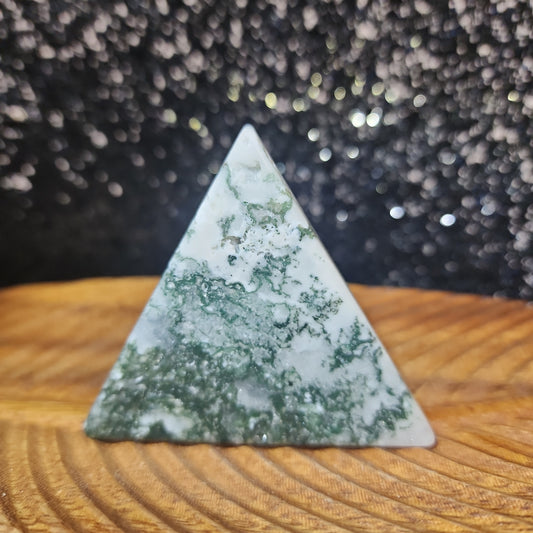 Moss Agate Triangle Carving