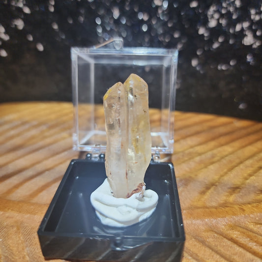 Petrolumun Quartz Specimen