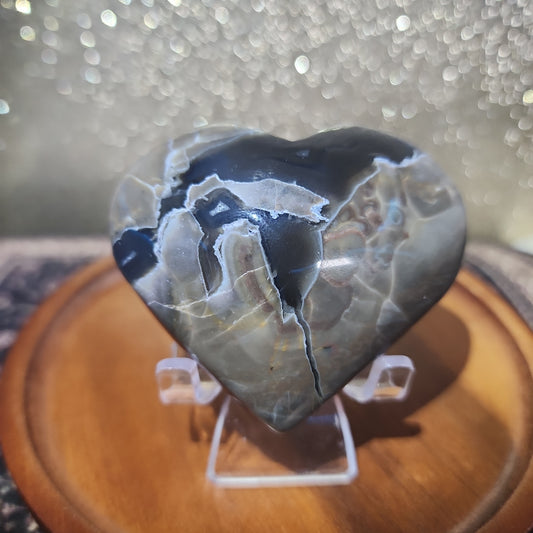 Volcanic Agate Heart