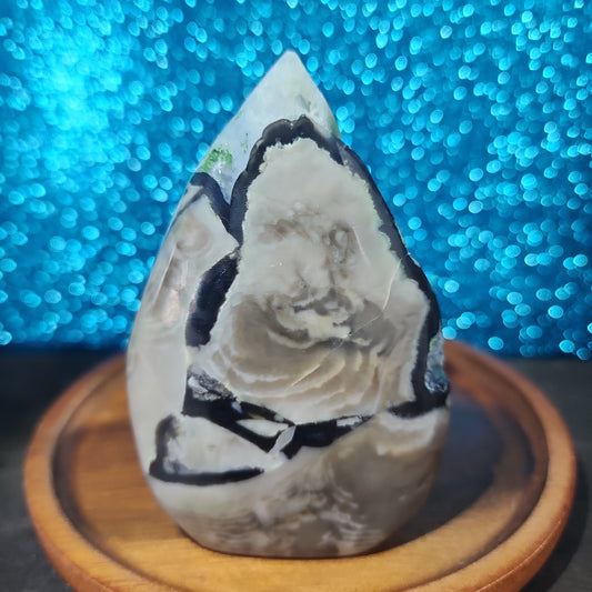 Volcanic Agate Spade