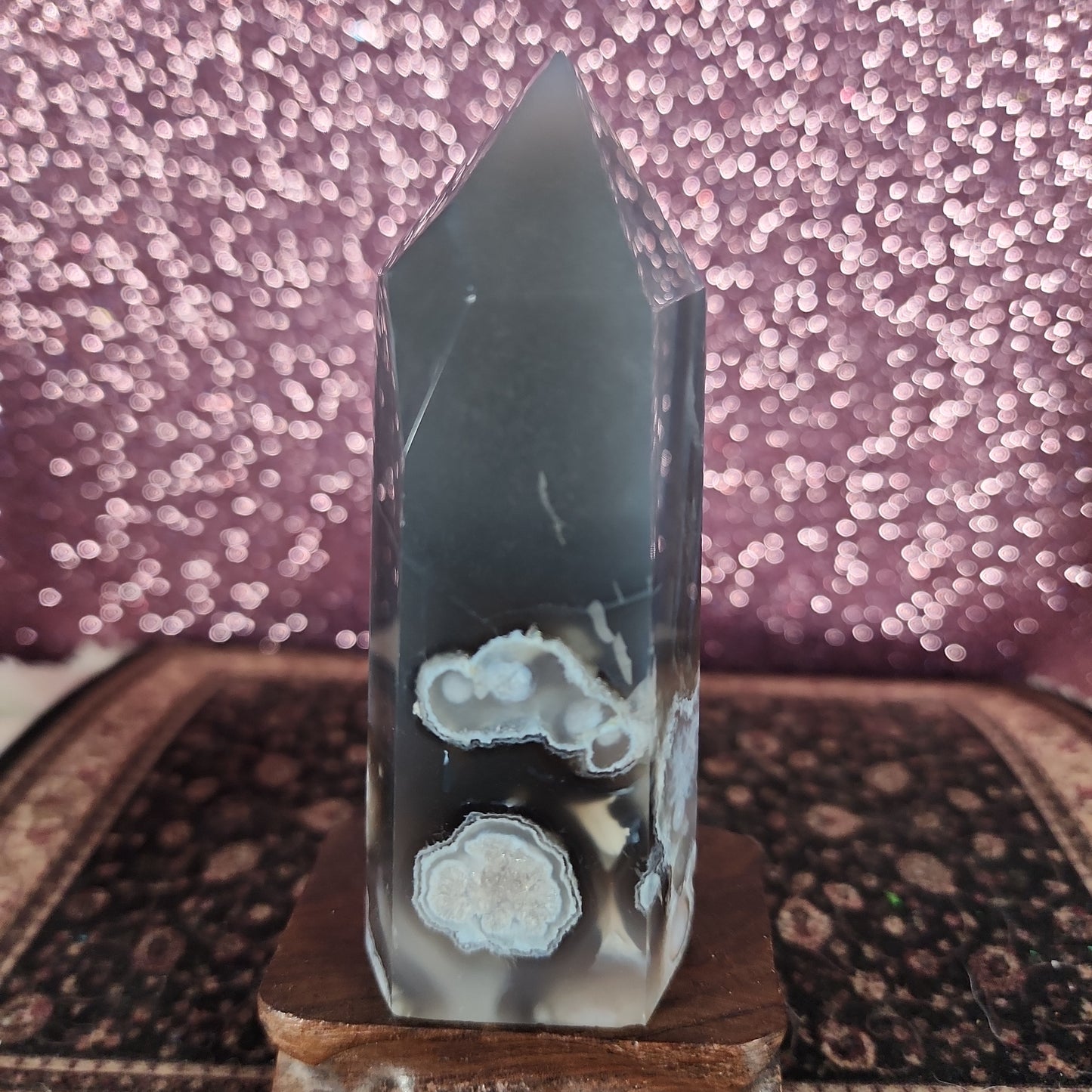 Black Flower Agate Tower