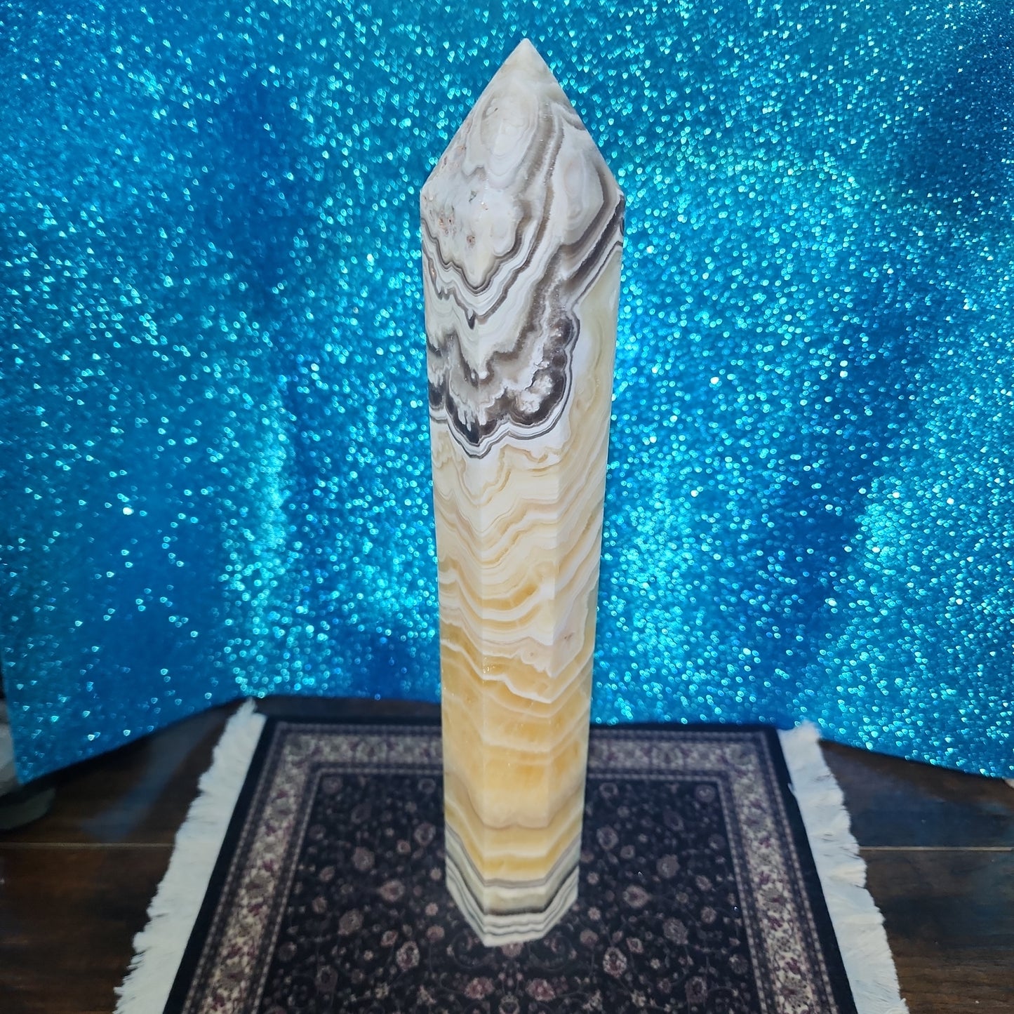 11in 2.1lbs Honey Calcite Tower