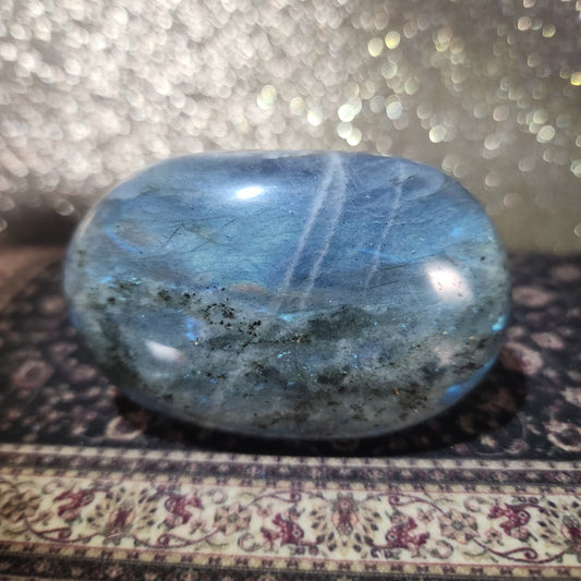 Labradorite Palmstone