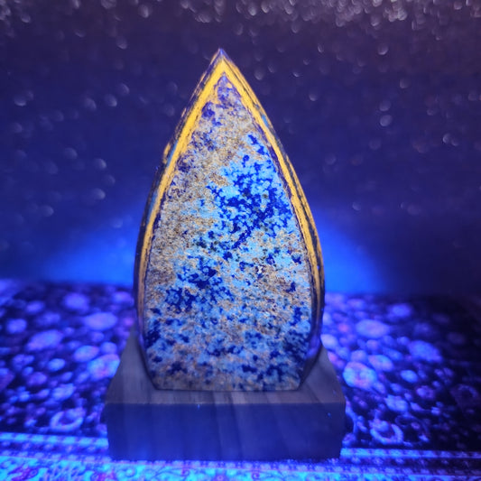 Lapis Lazuli Spade Freeform