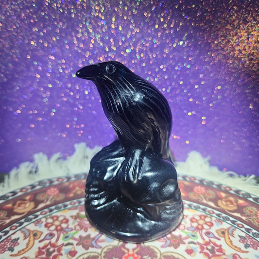 Black Obsidian Crow on Skulls Carving