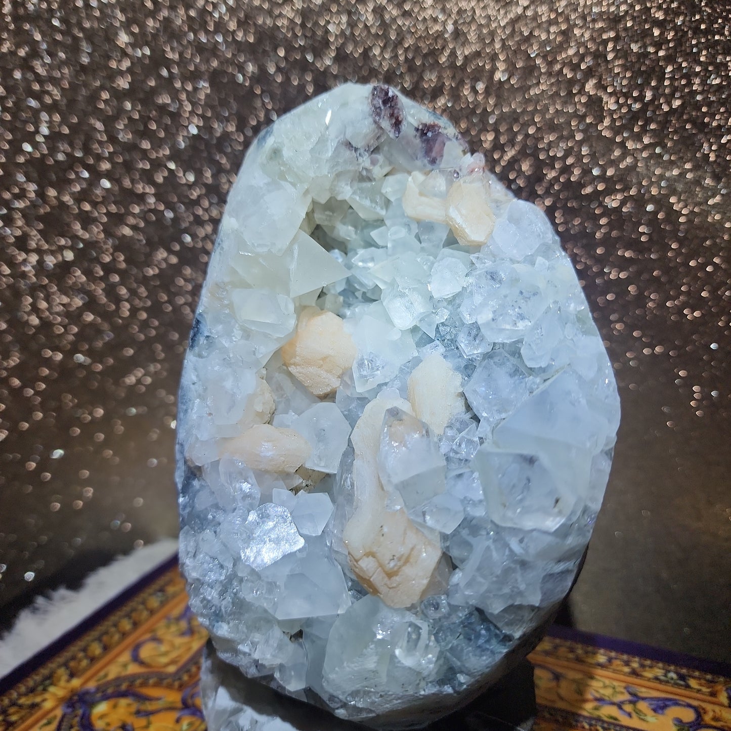 3.2lbs Diamond Apophylite