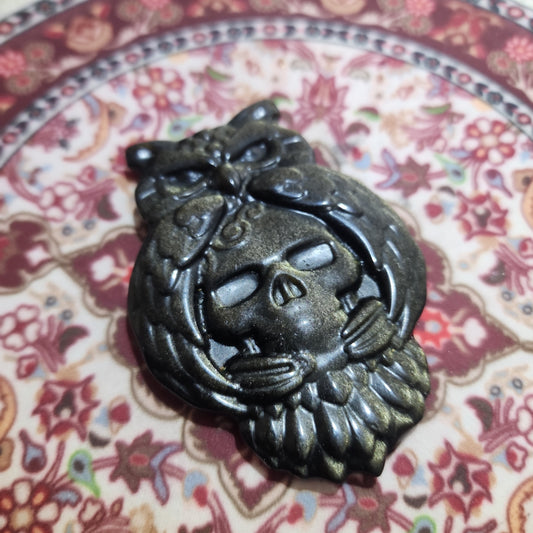 Golden Obsidian Owl and Skull Carving