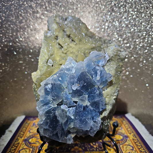 Xianghualing Fluorite with Stand