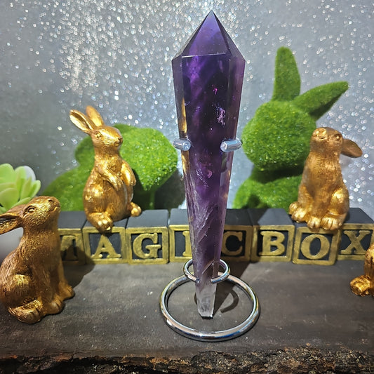 Amethyst Wand Freeform with stand