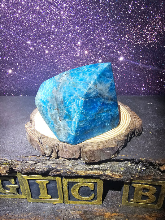 Blue Apatite Freeform