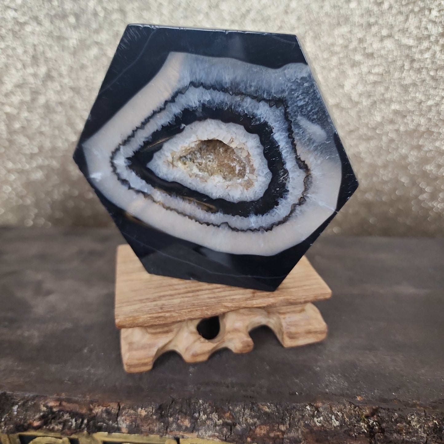 Agate Heptagon Plate - MagicBox Crystals