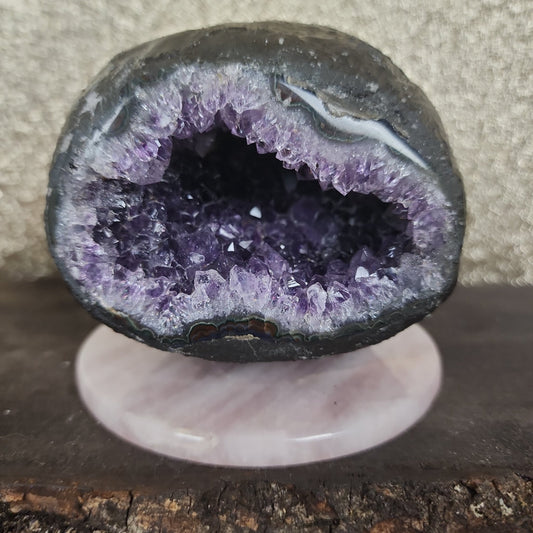 Amethyst Geode - MagicBox Crystals