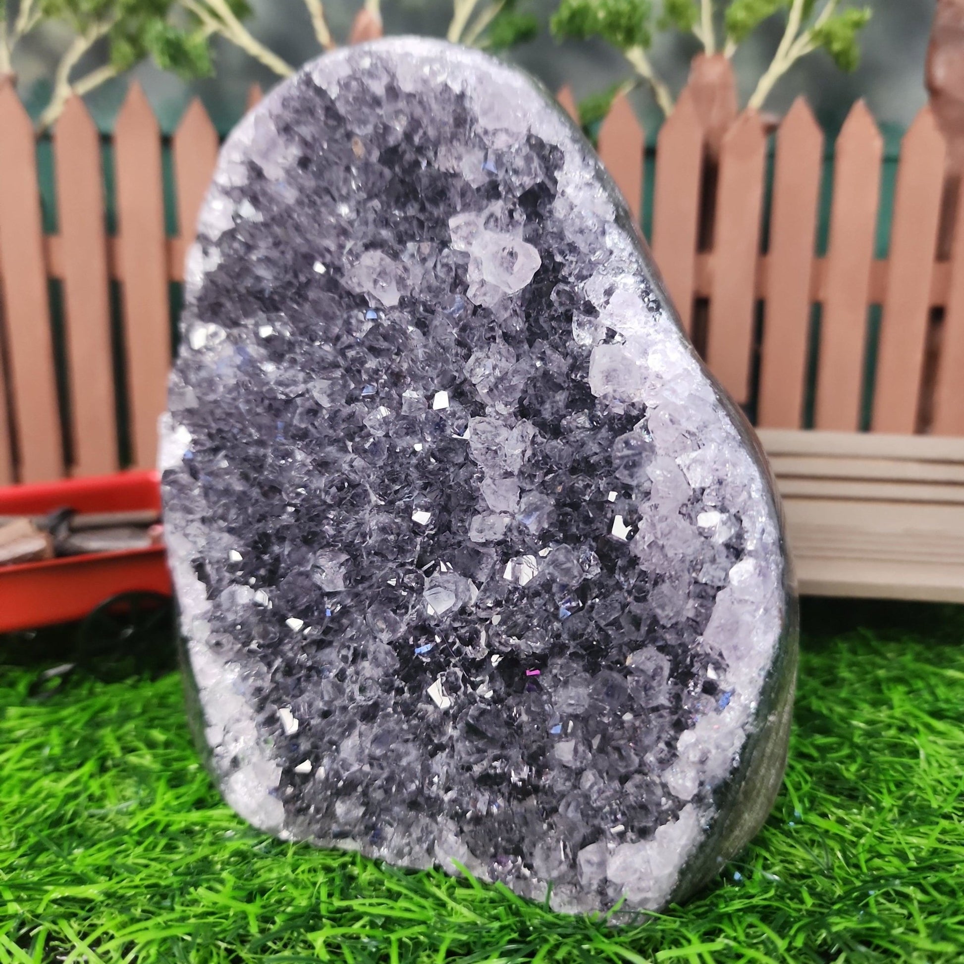 Amethyst Geode - MagicBox Crystals