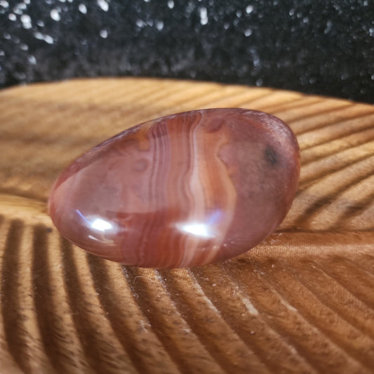 Carnelian Palmstone - MagicBox Crystals