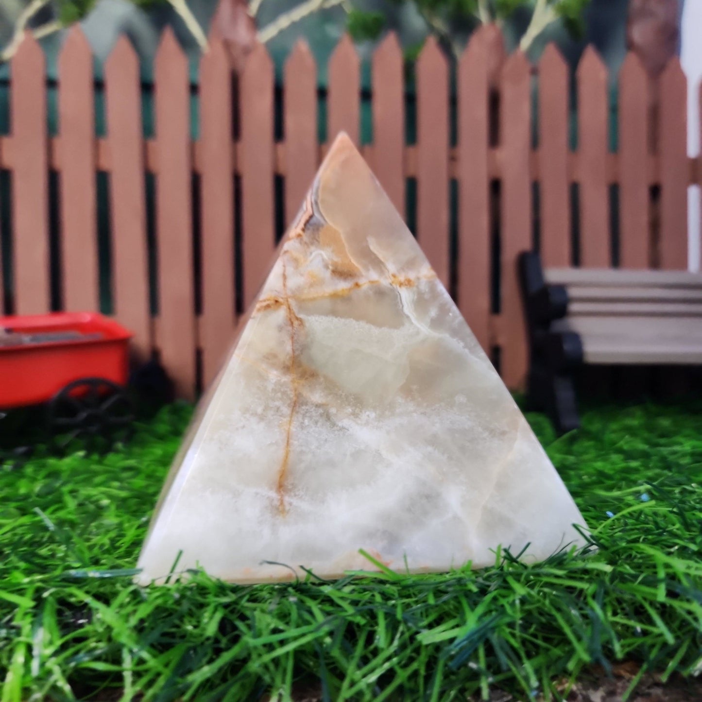 Green Onyx Pyramid - MagicBox Crystals