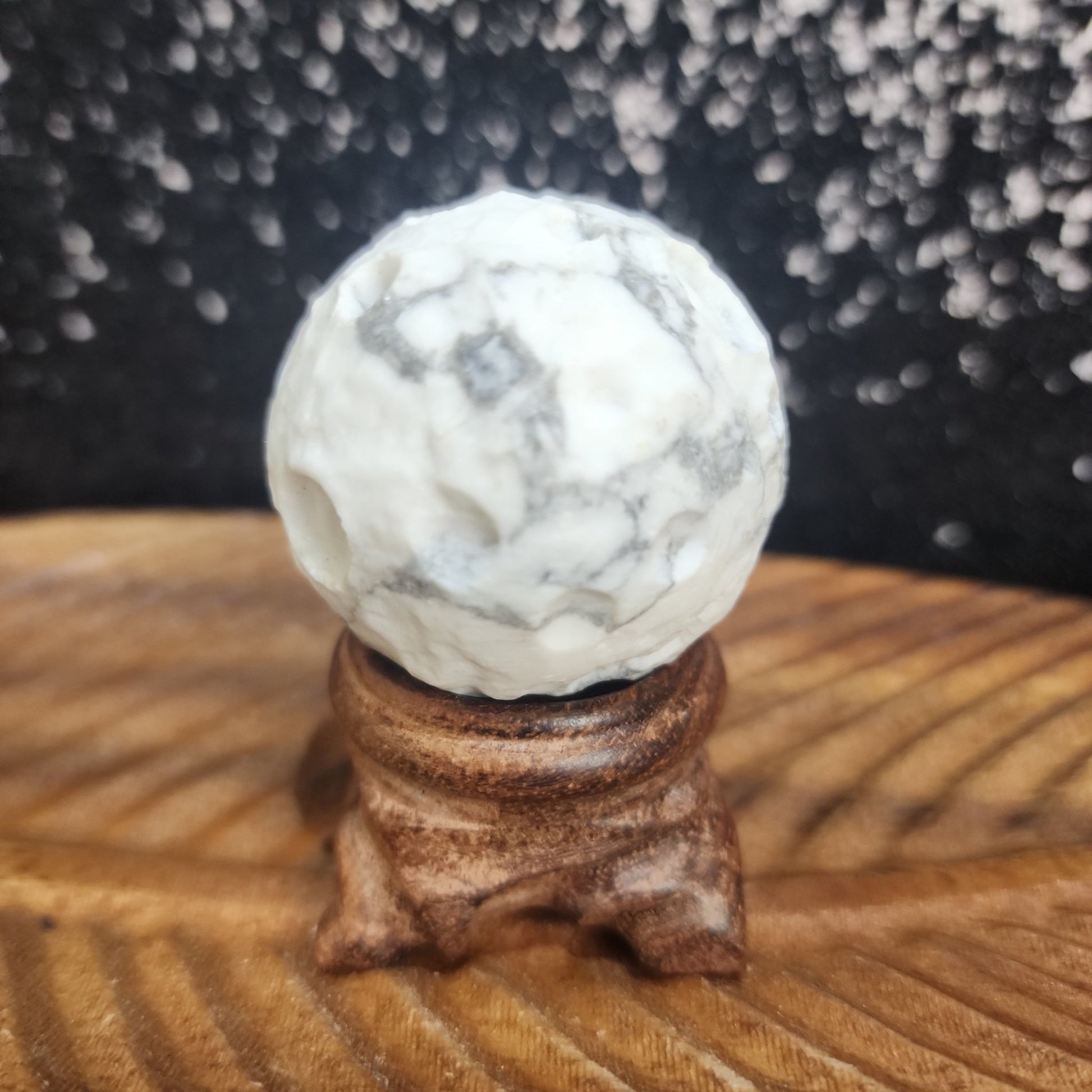 Howlite Moon - MagicBox Crystals