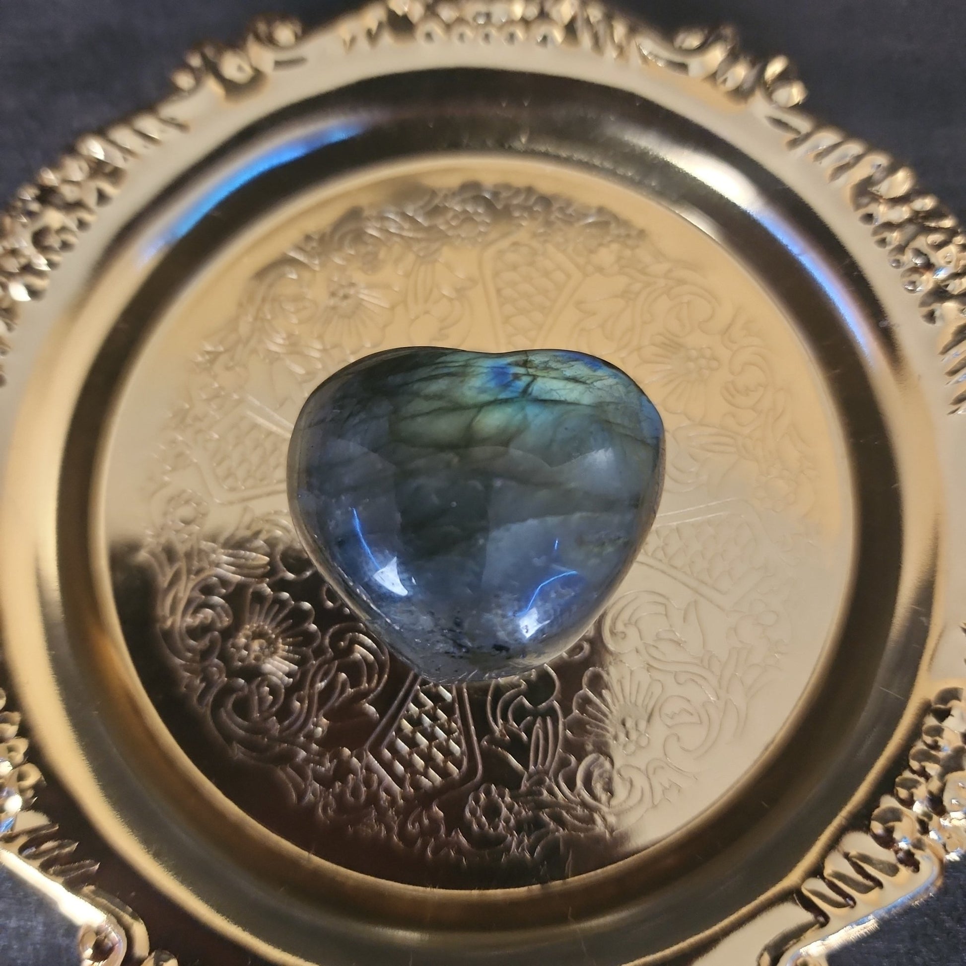 Labradorite Heart - MagicBox Crystals