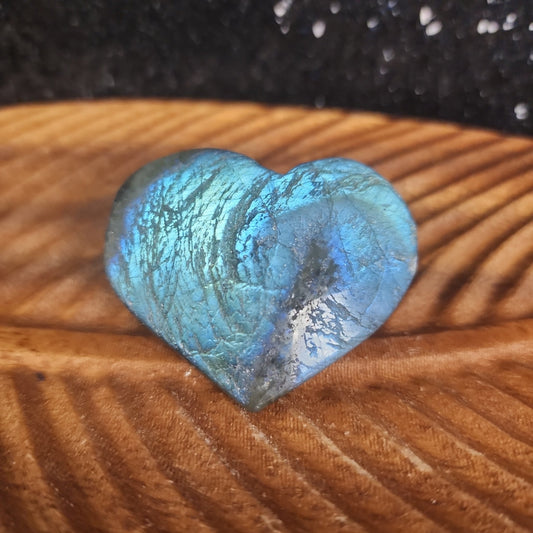 Labradorite Heart - MagicBox Crystals