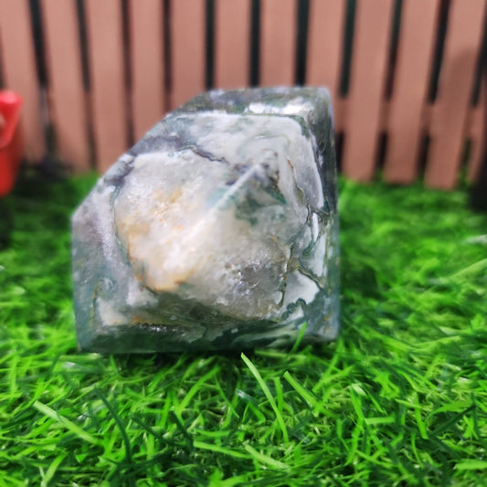 Moss Agate Diamond - MagicBox Crystals