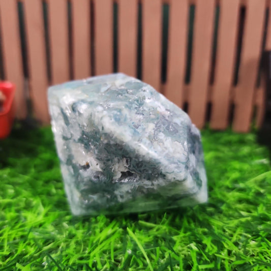 Moss Agate Diamond - MagicBox Crystals
