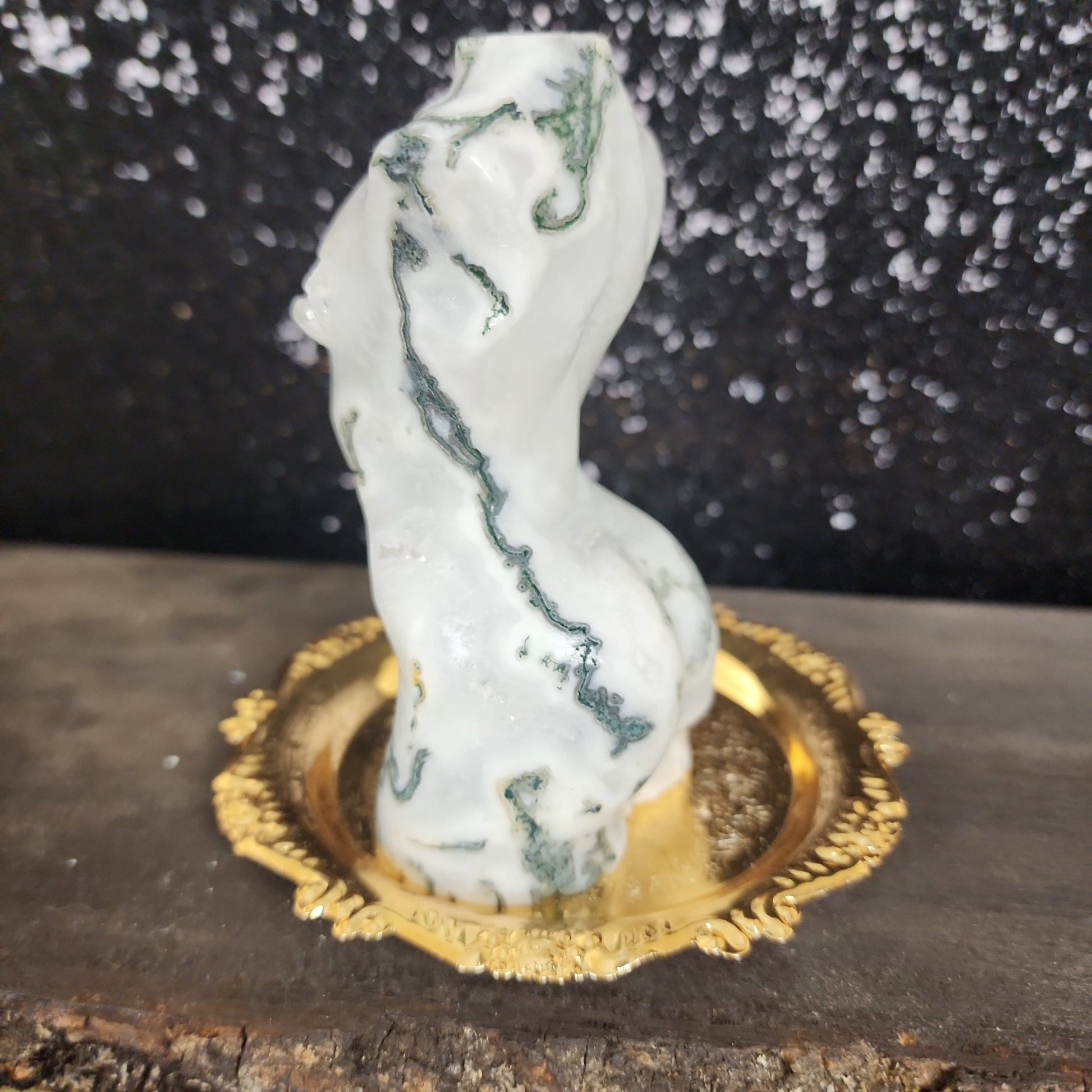 Moss Agate Woman Body - MagicBox Crystals