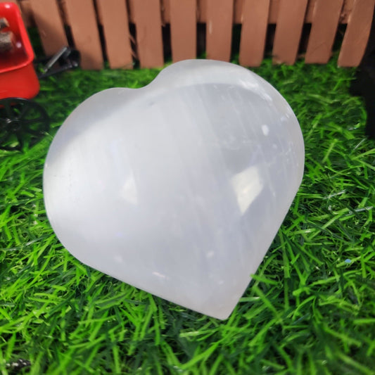 Selenite Heart - MagicBox Crystals